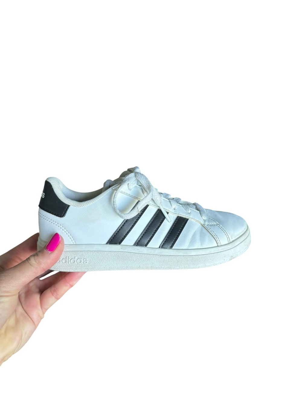 Adidas Kids White Black Stripe Sneakers Size 3 Youth Classic Courtcore - Picture 1 of 6